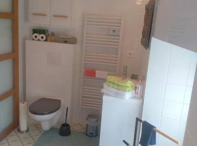 La Petite Maison Dans La Prairie 3* Scille